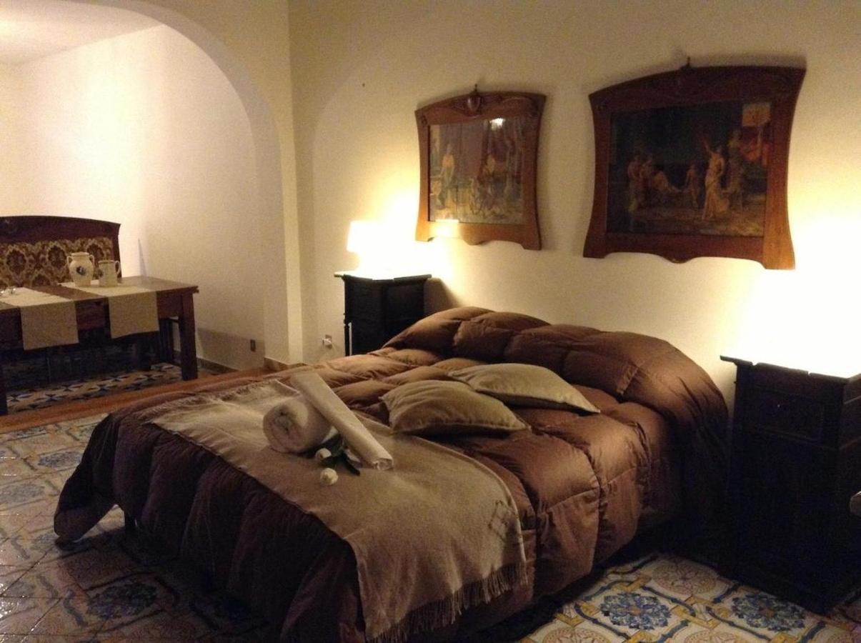 קאסטלמארה דל גולפו Verdi Apartment חדר תמונה