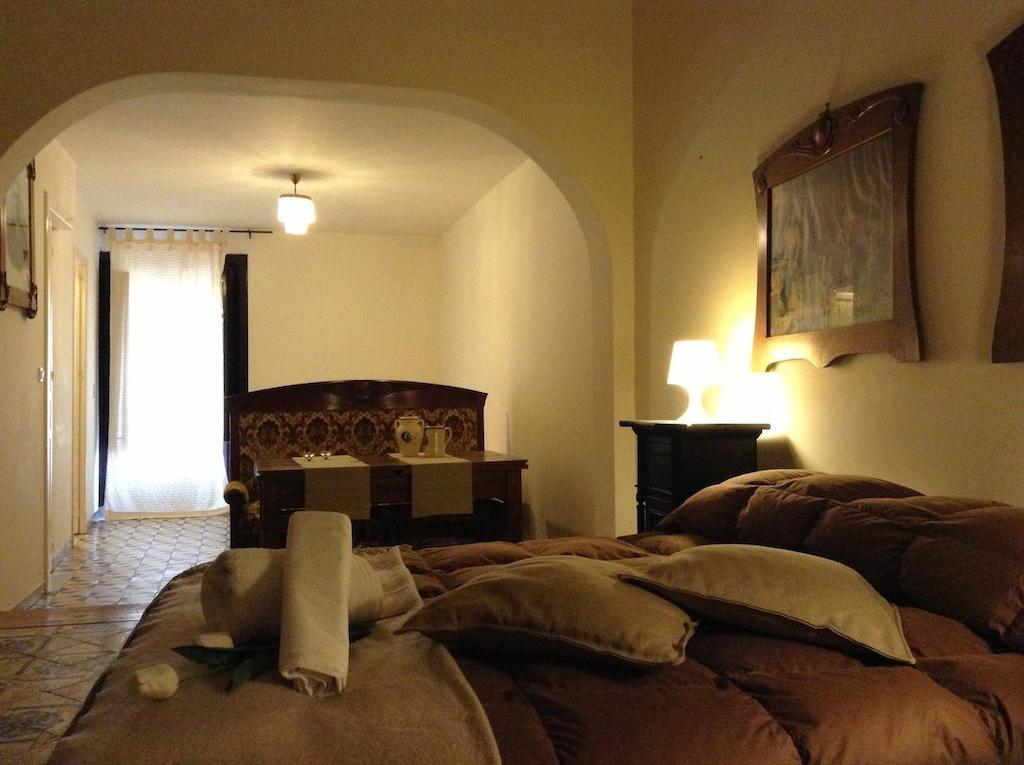 קאסטלמארה דל גולפו Verdi Apartment מראה חיצוני תמונה